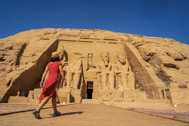 Abu Simbel Day Trip by Plane from Aswan — Fast-Track Visit to Ramses II