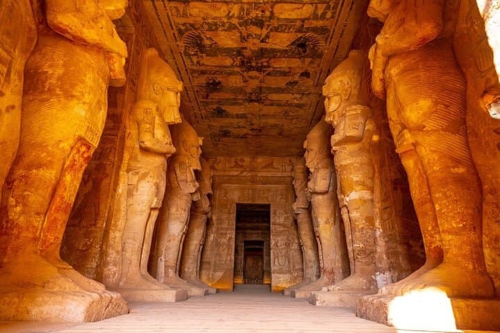 Abu Simbel Day Trip by Plane from Aswan — Fast-Track Visit to Ramses II photo 4