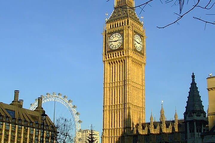 Tower Bridge & London Highlights: Private 5-Hour Walking Tour photo 3