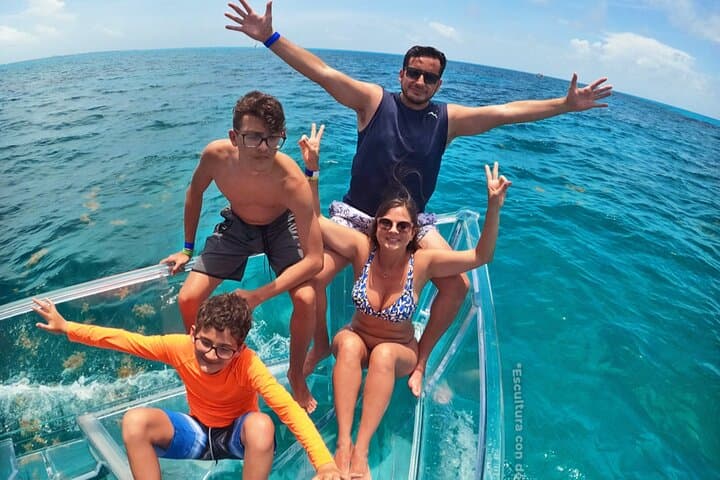 Transparent Boat Tour in Isla Mujeres: Clear-Bottom Cruise to Coral Reefs photo 4