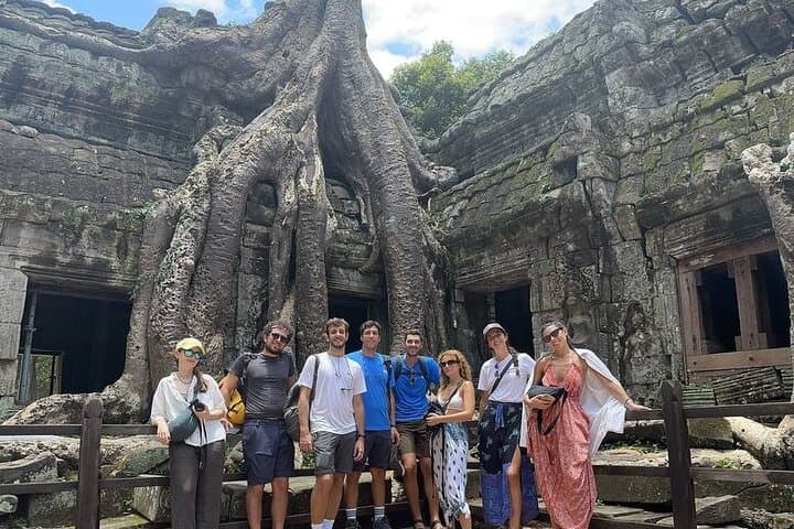 Sunrise at Angkor Wat: Shared Tour to Bayon, Ta Prohm & Kravan Temple photo 5