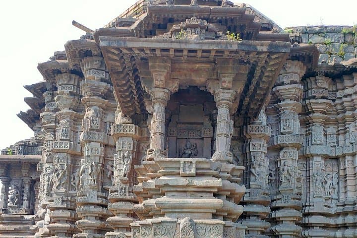 Lonar Lake Expedition — Day Trip from Aurangabad to the Meteorite Crater and Temples photo 4