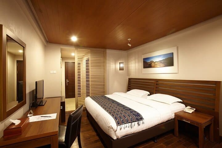 Private 2-Day Mount Bromo Sunrise Tour with Madakaripura Waterfall and Hotel photo 3
