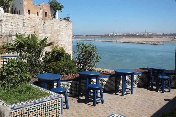 Rabat Guided Biking Tour: Hassan Tower to the Kasbah of the Udayas