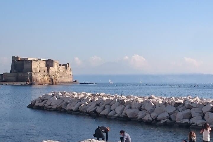 Naples Historic Center Treasure Hunt: Team-Building Walking Game with Prizes photo 6