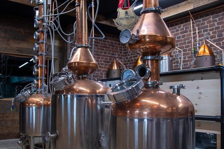 Hooting Owl Distillery York: Distillery Tour & Gin Tasting Experience photo 3