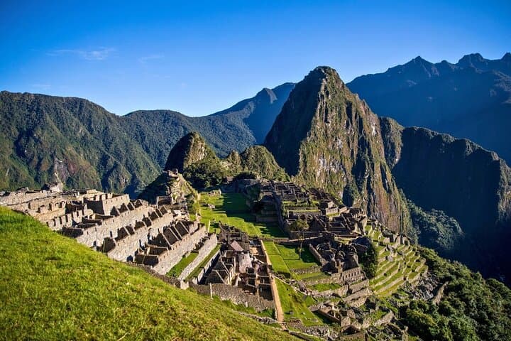 3-Day Cusco Adventure: Machu Picchu Sunrise, Sacred Valley & City Tour