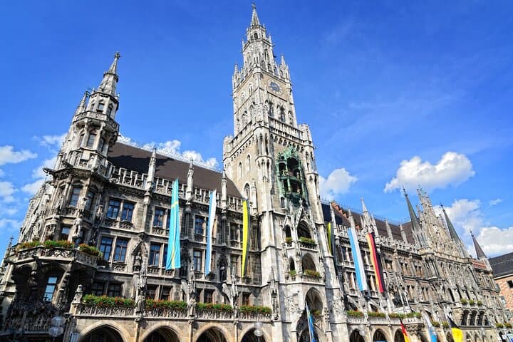 Unraveling Munich's Lindwurm: Self-Guided Scavenger Hunt Through Historic Sights photo 2