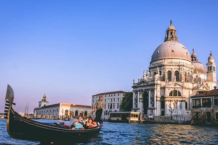 Private Gondola Serenade on Venice's Grand Canal — 30-Minute Romantic Ride