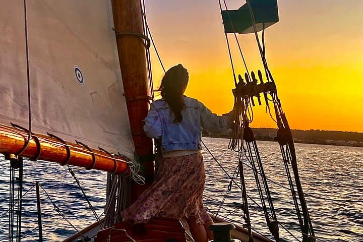 San Diego Bay Vintage Yacht Sail with Beer & Wine Included photo 2