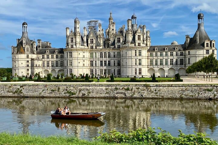 Châteaux, Mont Saint-Michel & D‑Day: 3‑Day Private Tour from Paris photo 4