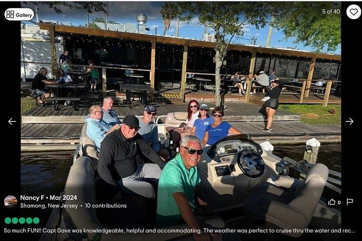 Pontoon Pub Crawl on Winter Haven's Chain of Lakes — Visit 5 Lakeside Pubs by Boat photo 4