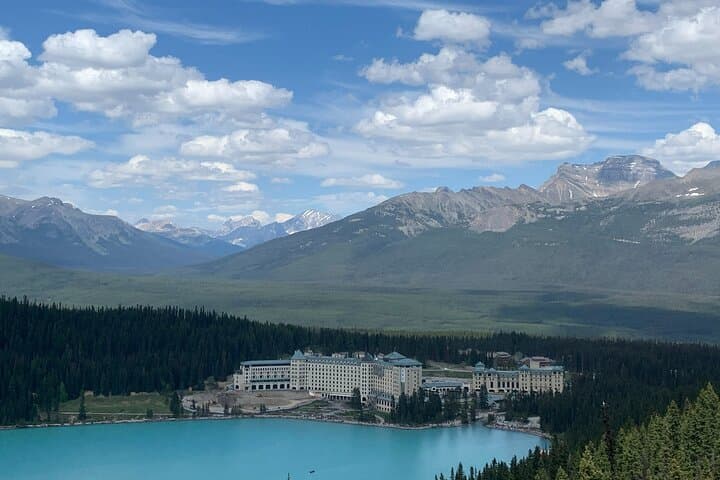 VIA Rail & Rockies: 6-Day Vancouver to Jasper, Banff and Columbia Icefield Tour photo 5
