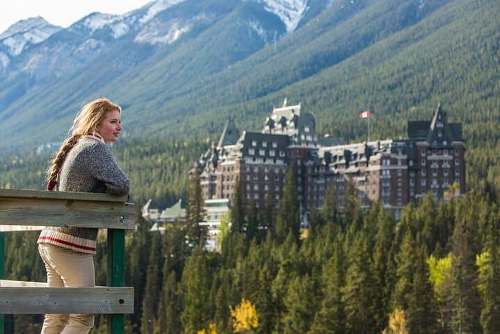 2-Day Banff & Lake Louise: Gondola, Hot Springs, Johnston Canyon and Emerald Lake photo 4
