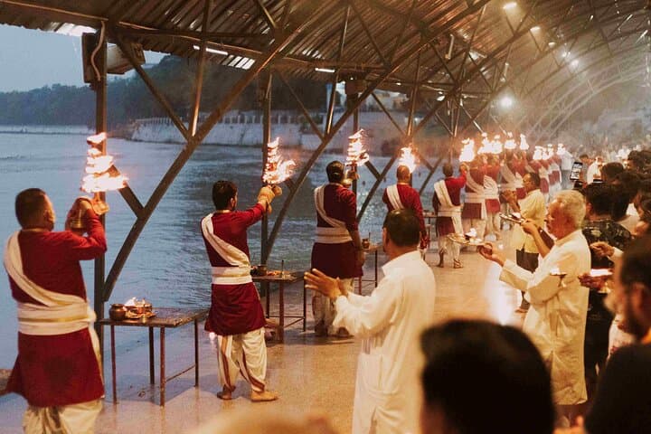 Rishikesh Full-Day Private Sightseeing: Waterfalls, Ashrams & Ganga Aarti photo 3