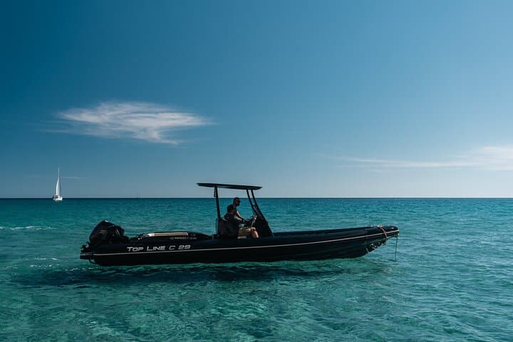 Private Speedboat Cruise Milos Polyaigos Kimolos: Swim Caves & Blue Lagoons photo 2