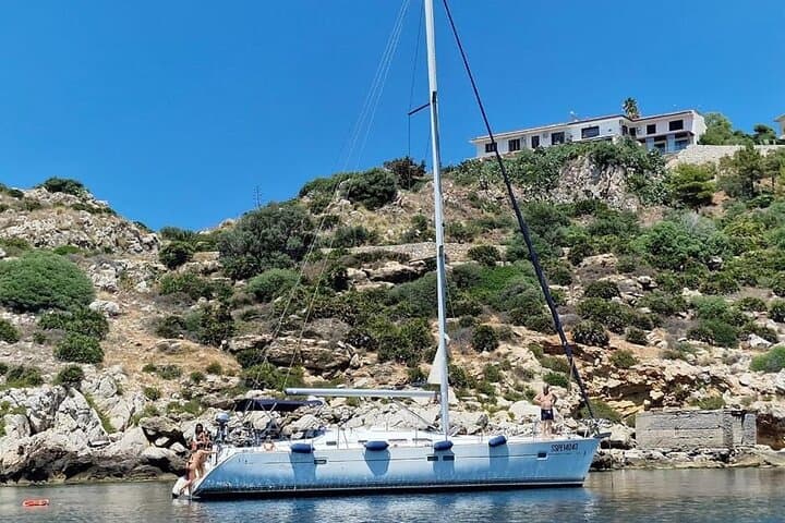 Sail Palermo's Addaura Coast: Aperitif, Swim & Snorkel Experience photo 3