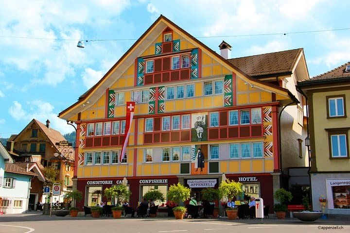 Zurich open-top bus, Chocolarium & Appenzell cheese factory day tour photo 3