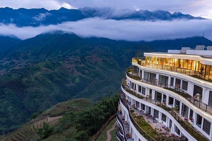 Sapa 2-Day Trek to Cat Cat, Lao Chai & Ta Van — Luxury Hotel Overnight photo 1