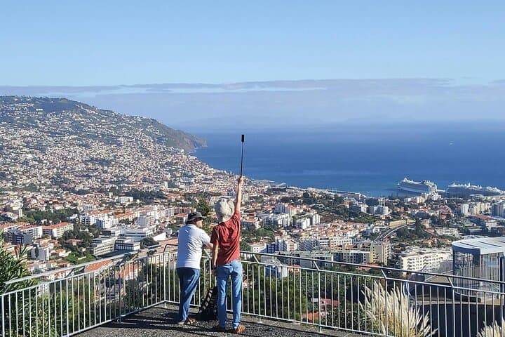 Nuns Valley and Cabo Girão: Madeira's Cliffside Panorama and Village Views photo 6