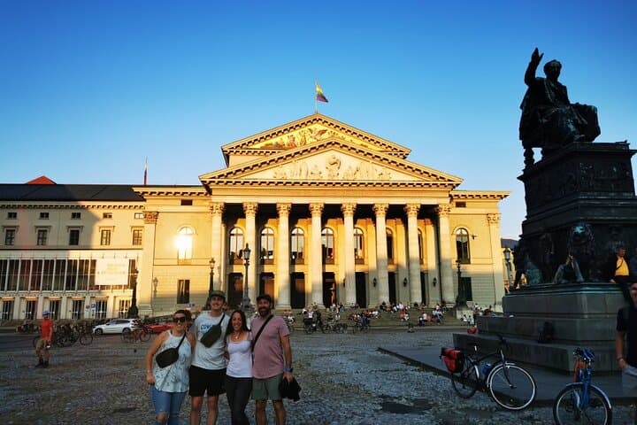 Private Classic Bike Tour of Munich: Half-Day City Highlights & English Garden photo 6