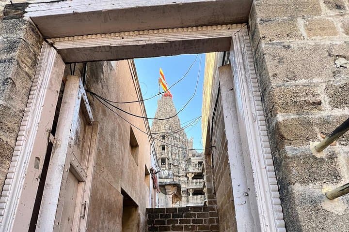 Coastal Spiritual Circuit: Dwarka, Somnath & Diu — 3-Day Gujarat Pilgrimage photo 1