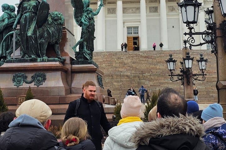 Free Tip-Based Walking Tour of Helsinki | Red Umbrella 2025 photo 2