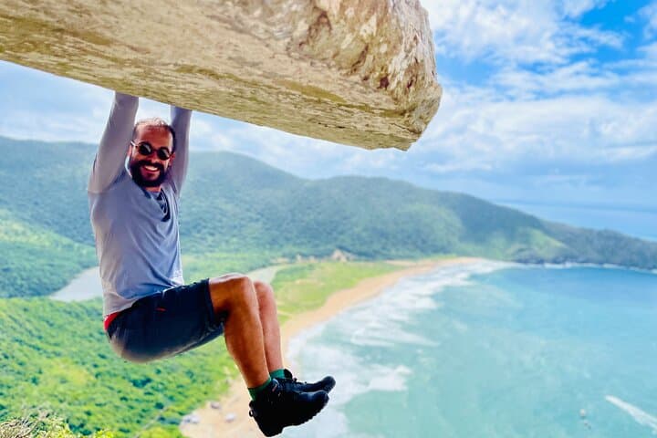Private Hiking Tour to Lagoinha do Leste — Morro da Coroa & Remote Beach photo 4