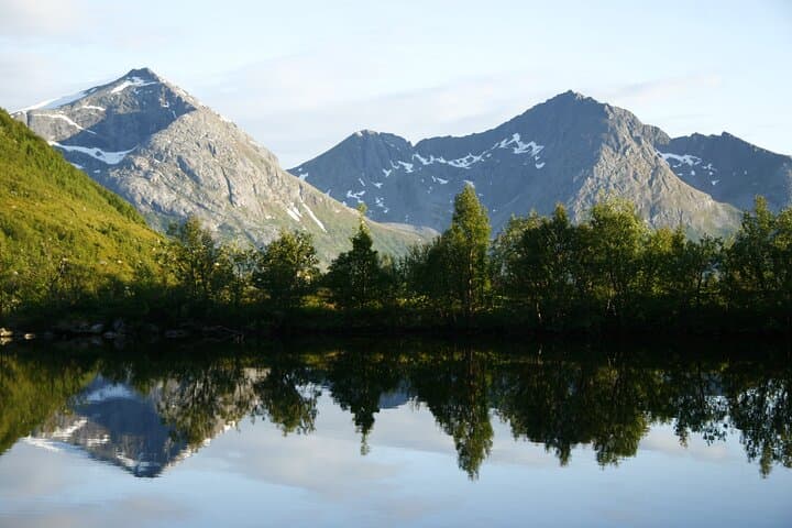 Blue Day Tour: Kvaløya Fjords & Landscape Photography from Tromsø