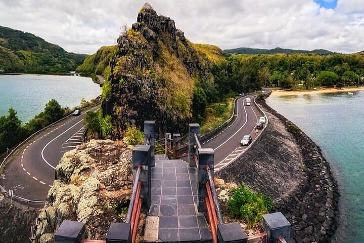 Wild South Mauritius: Full-Day Waterfalls, Rare Viewpoints & Private Tour with Lunch
