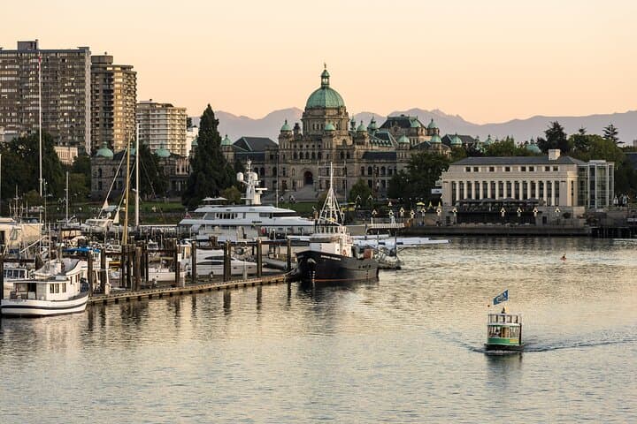 Victoria Day Trip: BC Ferries Crossing, Butchart Gardens & Downtown Victoria Highlights photo 5