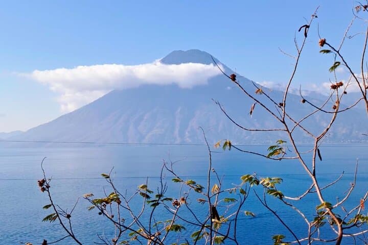 Ancestral Mayan Trail Hike: Santa Cruz to Tz'ununa on Lake Atitlán photo 4