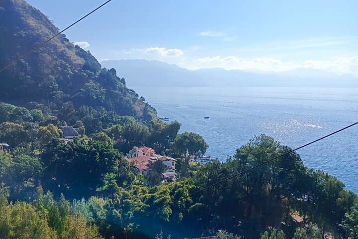 Ancestral Mayan Trail Hike: Santa Cruz to Tz'ununa on Lake Atitlán photo 5
