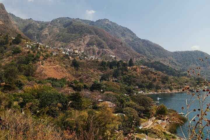 Ancestral Mayan Trail Hike: Santa Cruz to Tz'ununa on Lake Atitlán photo 6