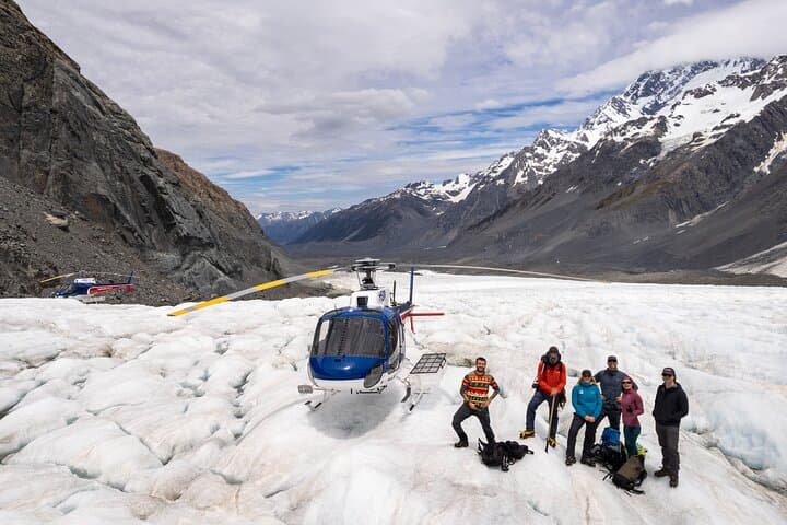 Tasman Glacier Heli-Hike from Queenstown — Scenic Flight and Guided Glacier Walk photo 2