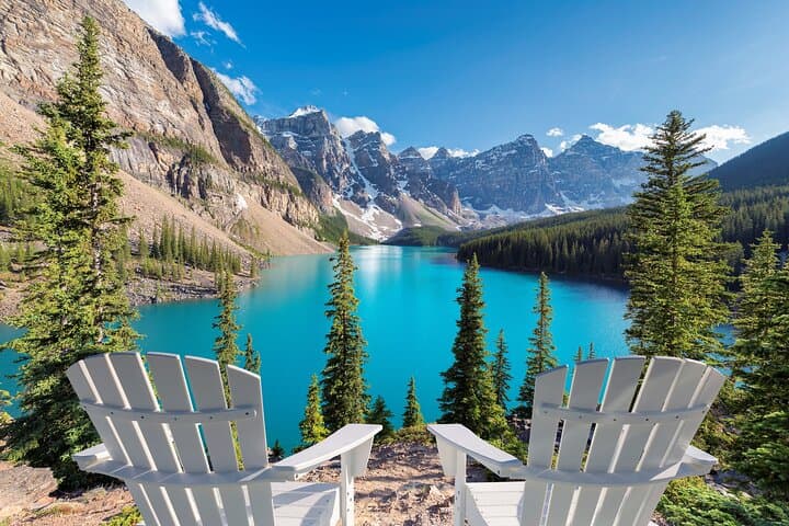 2-3 Day Banff & Icefields Tour: Lake Louise, Moraine Lake, Johnston Canyon photo 6