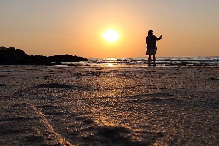 Olle Trail Sunset Walk: Gwakji Beach to Aewol Café Street on Jeju Island