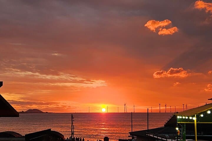 Olle Trail Sunset Walk: Gwakji Beach to Aewol Café Street on Jeju Island photo 2