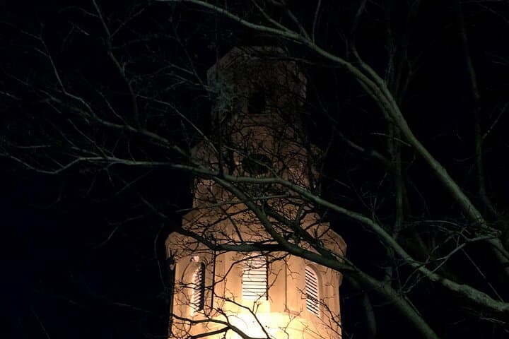 Walled City Spirits: Charleston Ghost Tour with a Local Guide photo 2