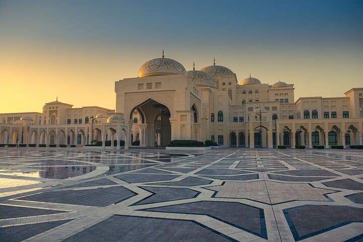4-Day Abu Dhabi, Al Ain & Al Marmoom Desert Tour from Dubai photo 2