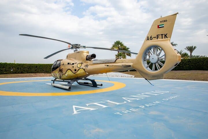 Dubai Helicopter Tour and Marina Dhow Dinner Cruise Combo — Sky to Sea Experience photo 4