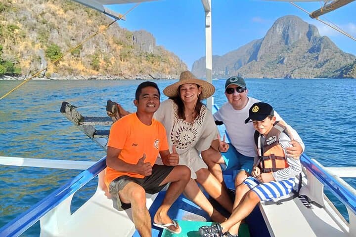 El Nido Highlights: Big Lagoon, Secret Beach & Helicopter Island Day Cruise with Lunch photo 5