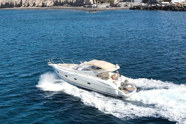 Private Santorini Yacht Cruise: Caldera Sights, Volcano Baths & Thirasia Lunch photo 4