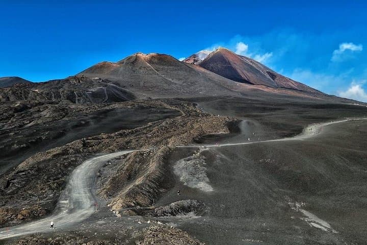 Etna Up Close: Day Trip to Mount Etna and Taormina from Syracuse