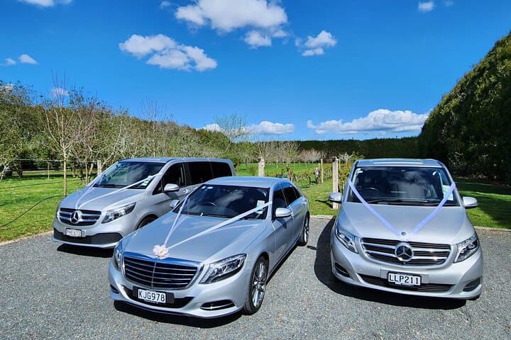 Auckland Airport Private Luxury Transfer to City Hotels — Chauffeured Comfort photo 4