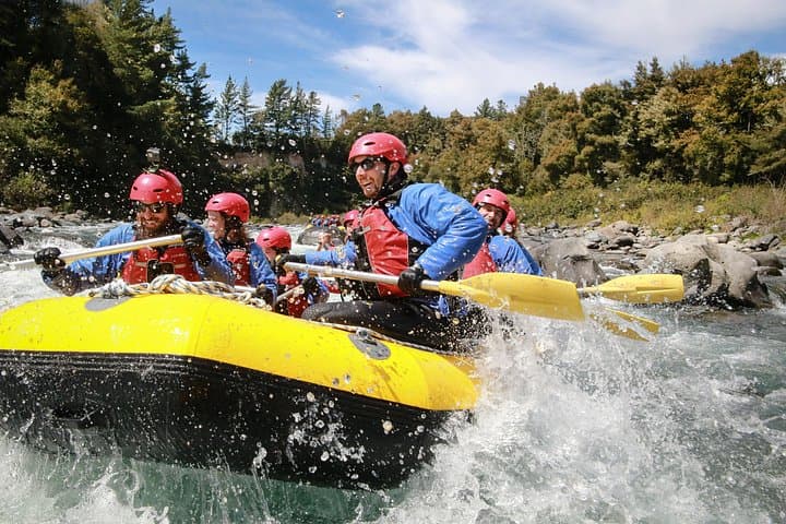 Tongariro Grade 3 Whitewater Rafting — 14km Tongariro River Adventure photo 1