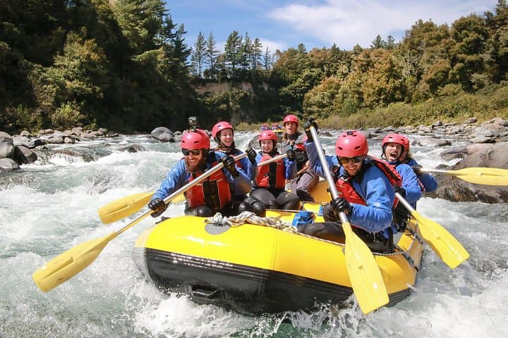 Tongariro Grade 3 Whitewater Rafting — 14km Tongariro River Adventure photo 2