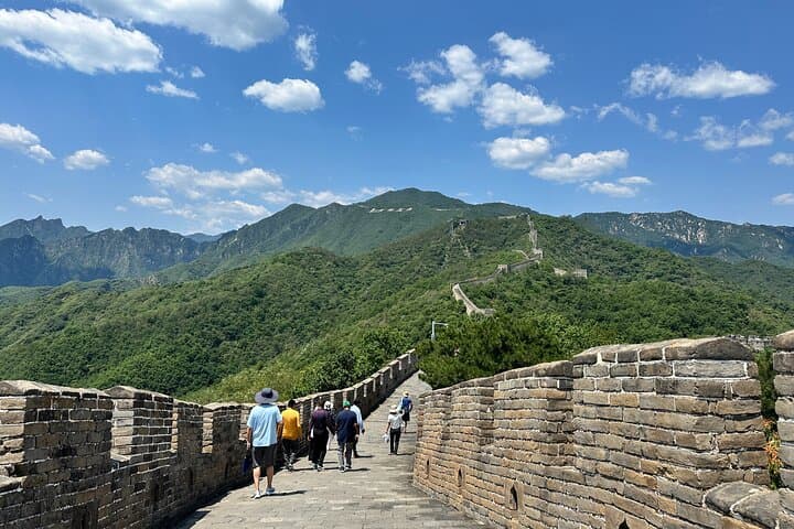 Mutianyu Great Wall & Beijing Hutong Private Adventure — Day Tour photo 4