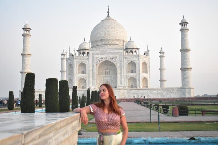 Same-Day Taj Mahal from Bangalore: Fly to Agra and Return in One Day photo 5