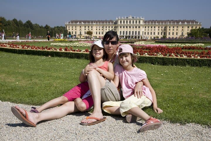 Vienna City Highlights: Family-Friendly Private Walking Tour